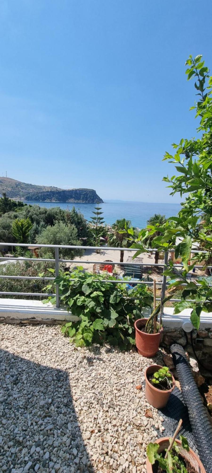 Privat overnatting Lekas Himare